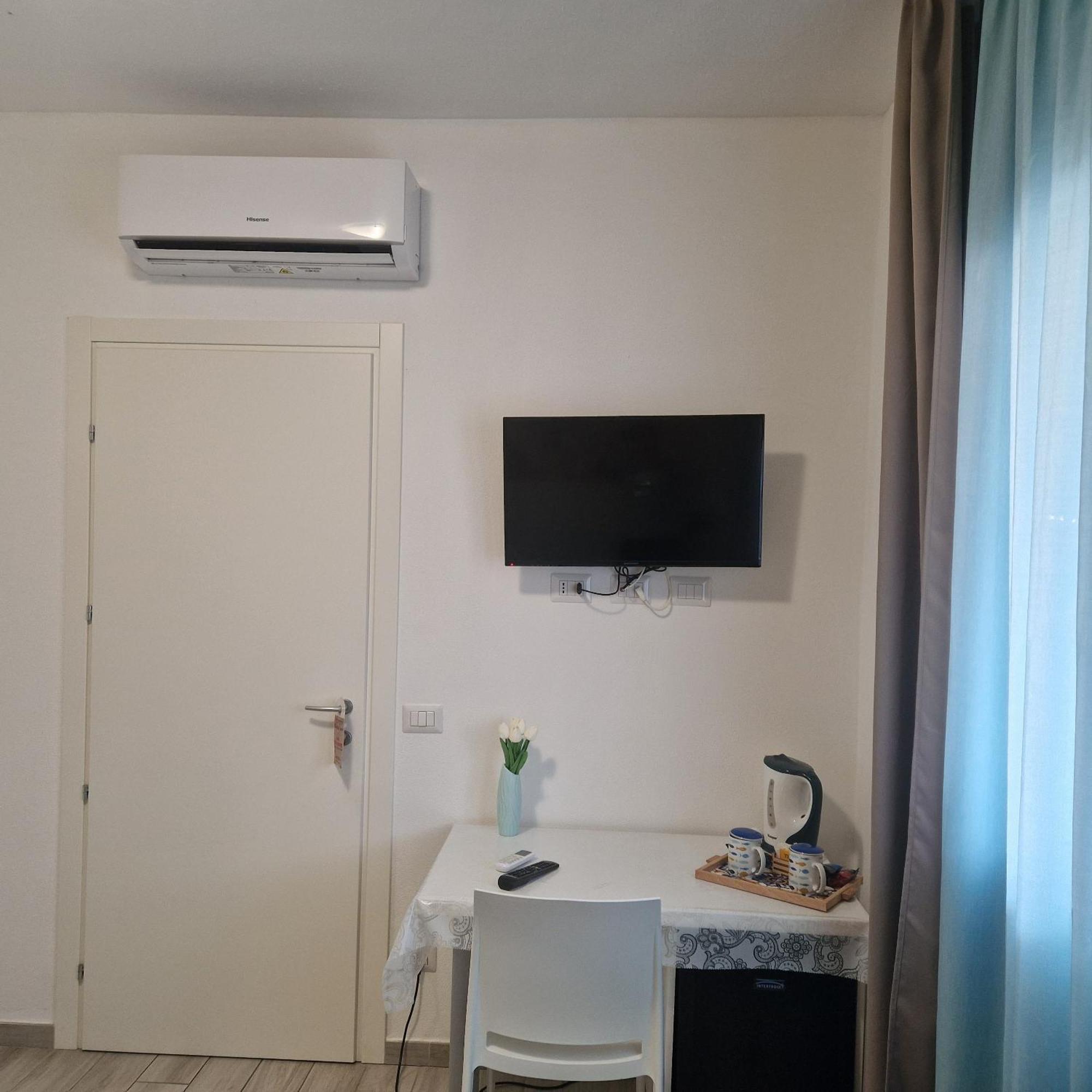 ホテル Caletta Sul Mare ラ・カレッタ 部屋 写真