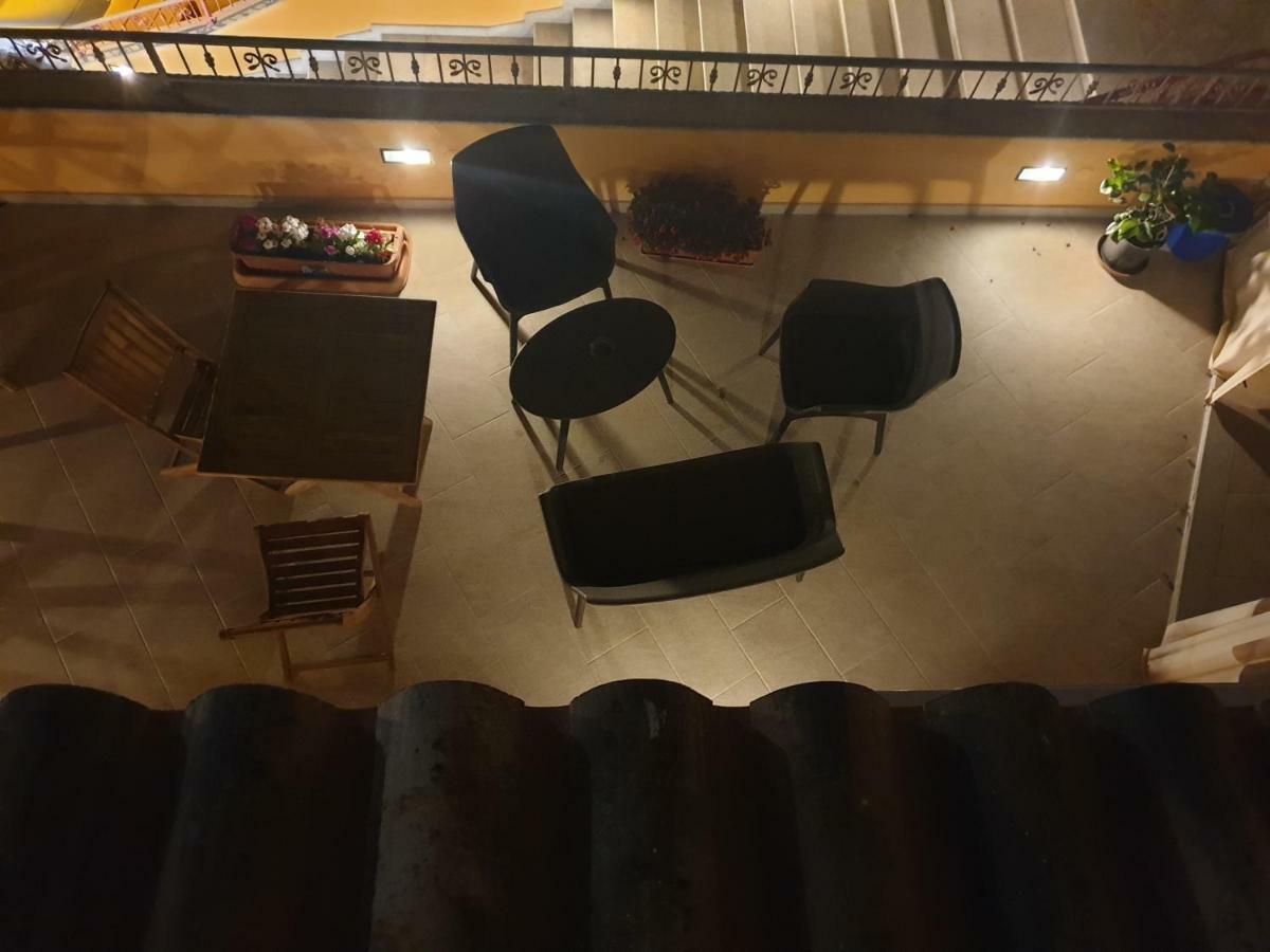 ホテル Caletta Sul Mare ラ・カレッタ エクステリア 写真